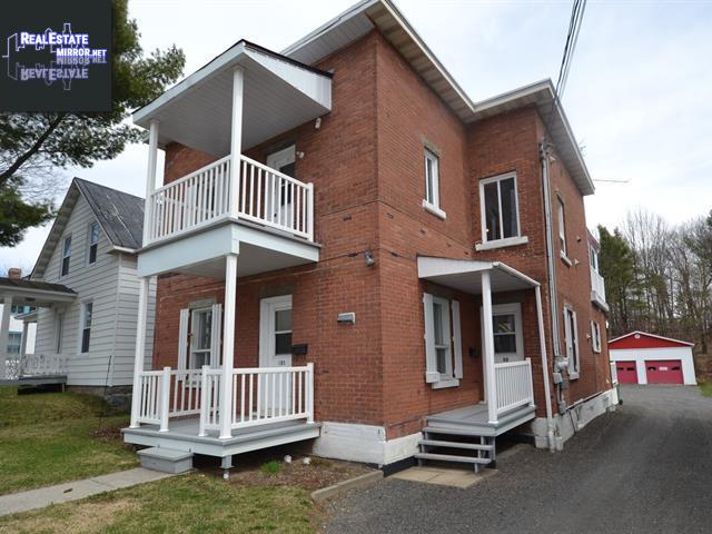 Property 32-32b Rue St-Philippe main img