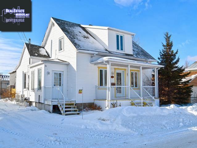 Property 330 Av. Ste-Agnes main img
