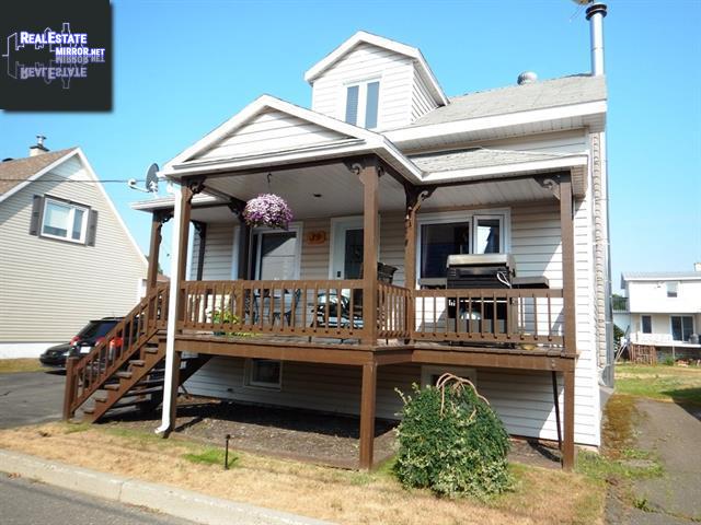 Property 39 Rue Morissette main img