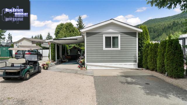 Property #51 2698 Blind Bay Road main img