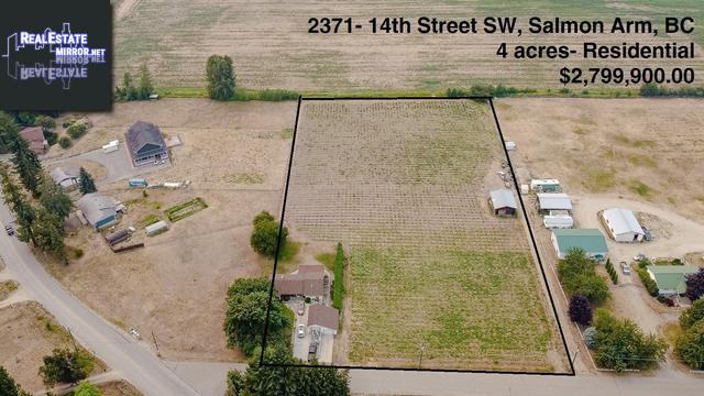 Property 2371 14th Street main img