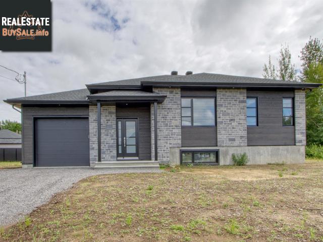 Property 2130 Rue Suzanne-Langevin main img