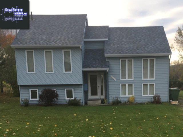 Property 2661 Rue Des Epinettes main img
