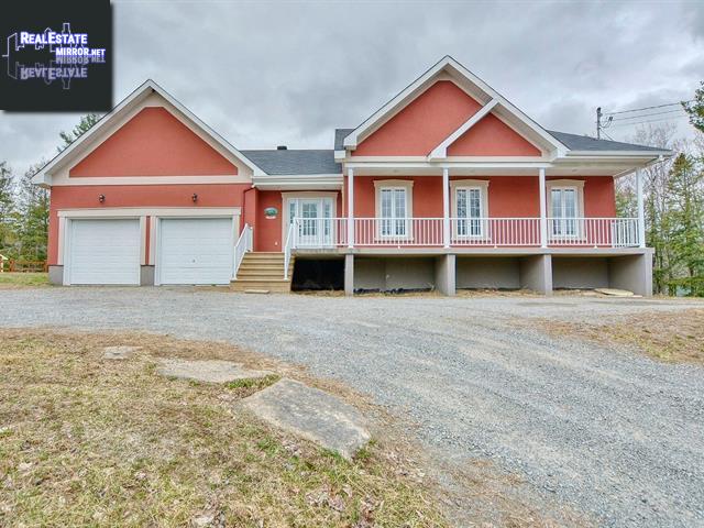 Property 305 Rue Du Ruisseau main img