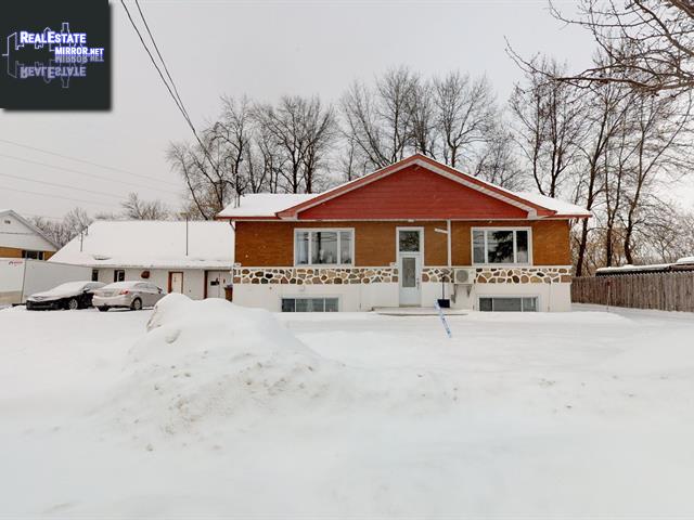 Property 1996-1998 Ch. St-Henri main img
