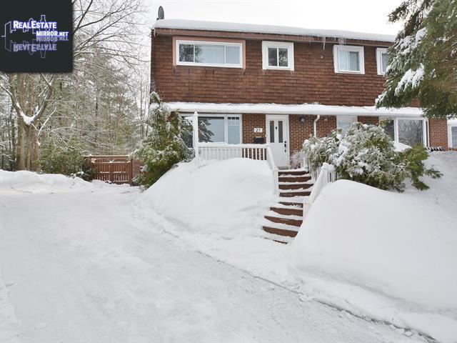 Property 27 Place De Grandpre main img