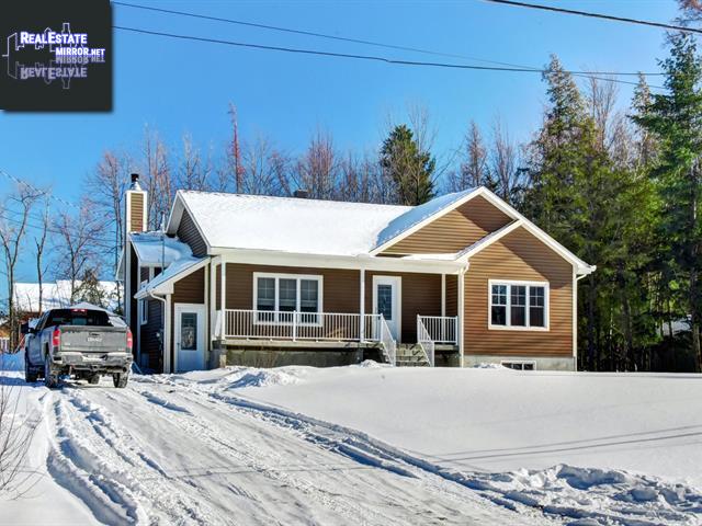 Property 2389 Rue Jules main img