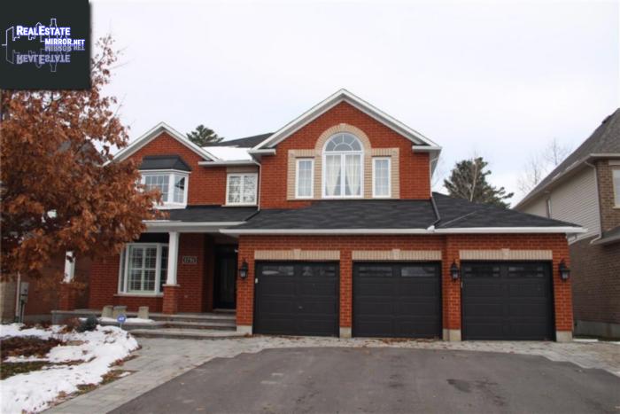 Property 1791 Heatherstone Crescent main img