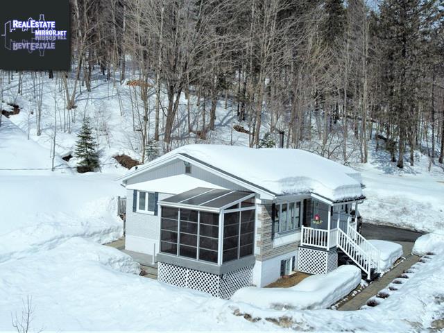 Property 297 Av. Ste-Brigitte img1