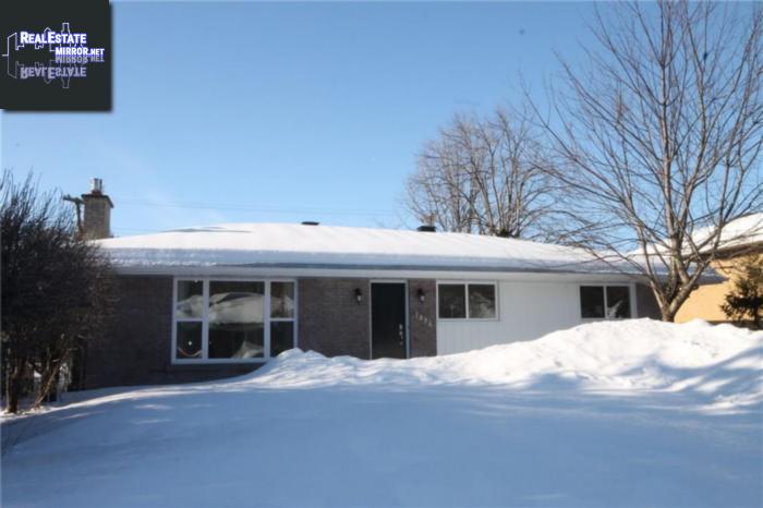 Property 1056 Wiseman Crescent main img