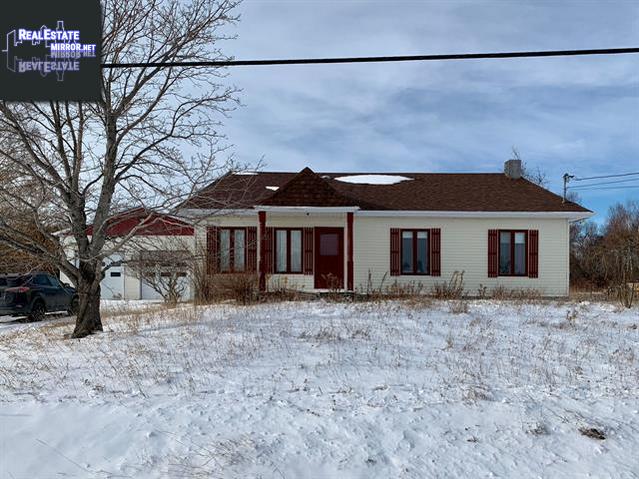Property 209 Route Poirier main img
