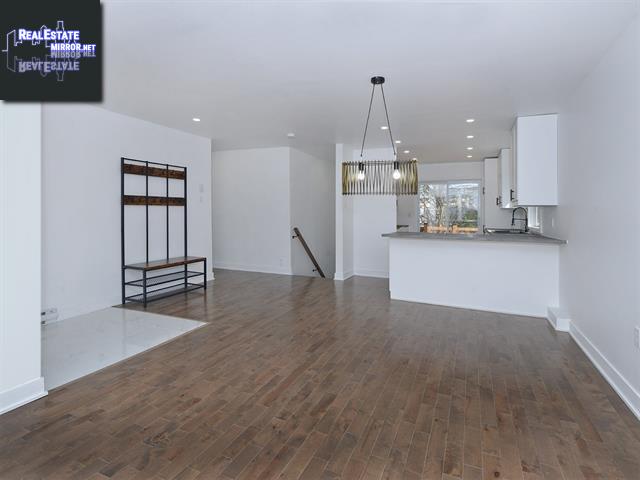 Property 757 Boul. Du Havre main img