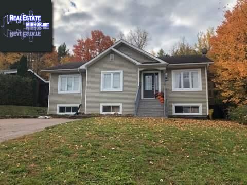 Property 41 Armstrong Road main img