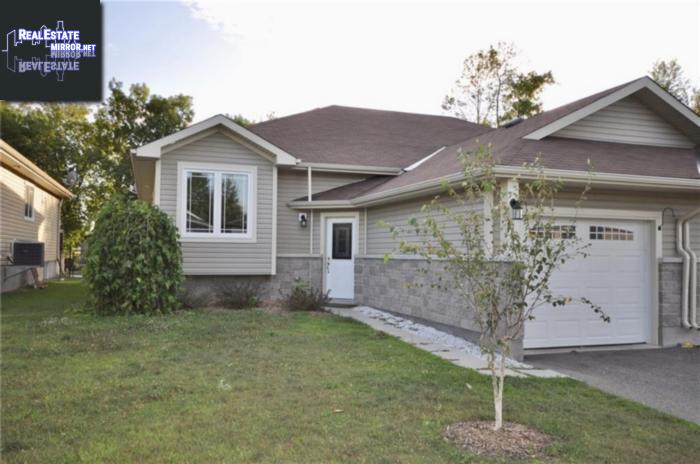 Property 1023 Mackenzie Road main img