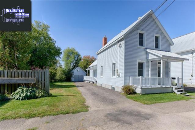 Property 414 Moffat Street main img