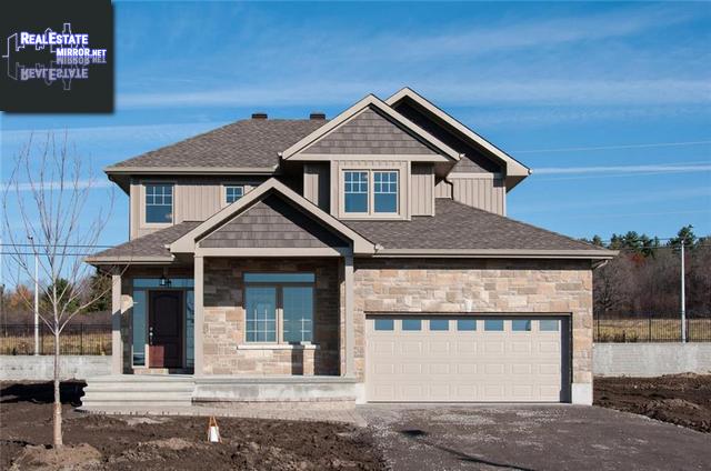 Property 636 Meadowridge Drive main img