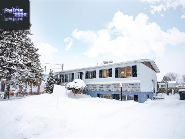 Property 131 Rue Viau main img