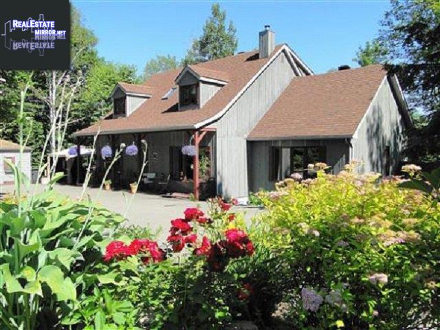 Property 1375 Rue Du Mont-Hibou main img