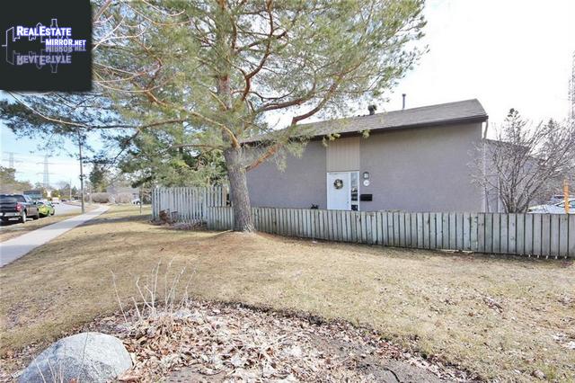 Property 284 Woodfield Drive main img