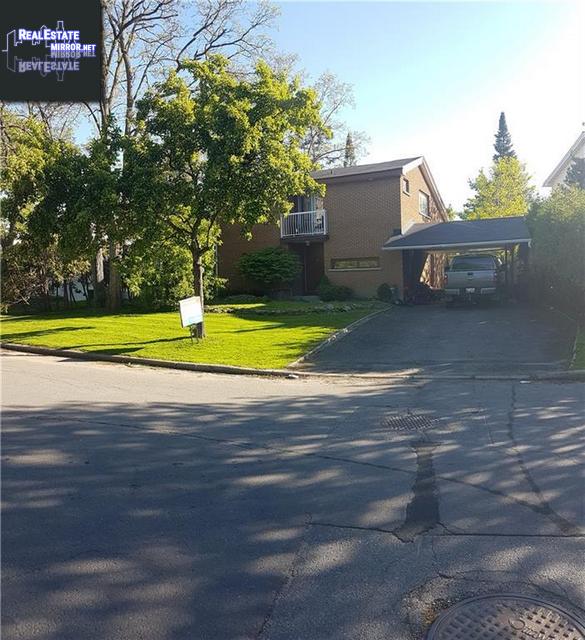 Property 1462 Morley Boulevard main img