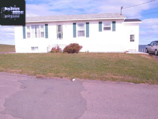 Property 10 Seaview Drive main img