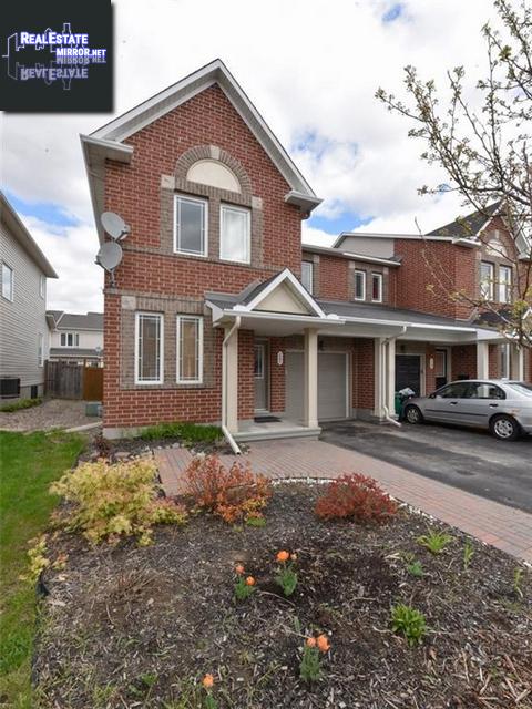 Property 17 Stoneleigh Street main img