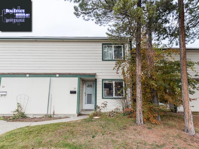 Property 32-100 Lewes Boulevard main img