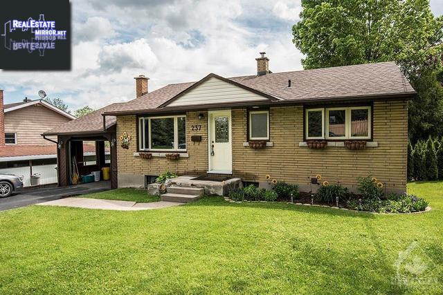 Property 237 Rosewood Avenue main img