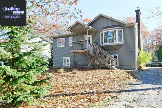 Property 825 Bayview Drive main img