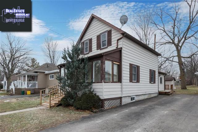 Property 86 Beckwith Street E main img