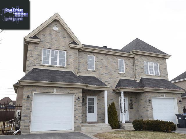 Property 324 Rue Toe-Blake main img