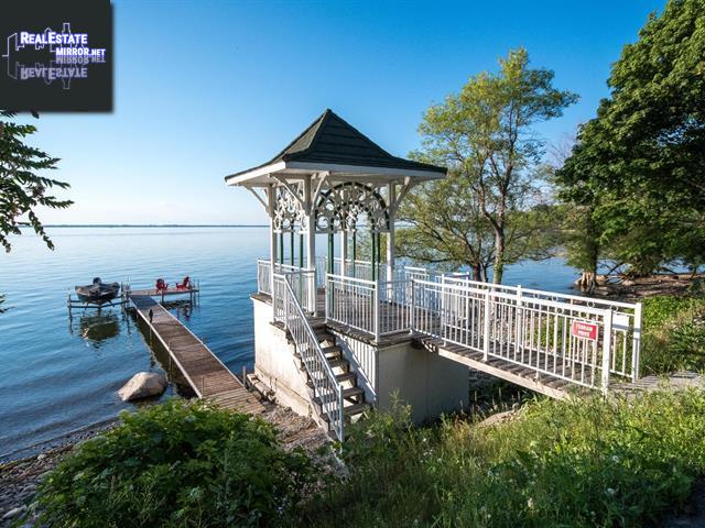 Property 40-44 Ch. Du Lac-St-Louis main img