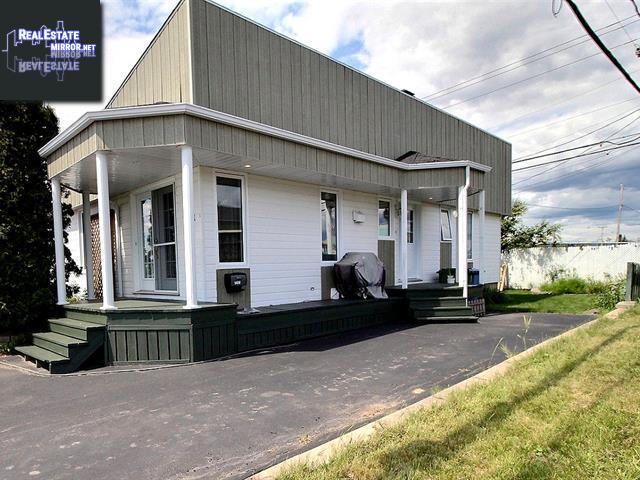 Property 1 Rue Desmeules main img