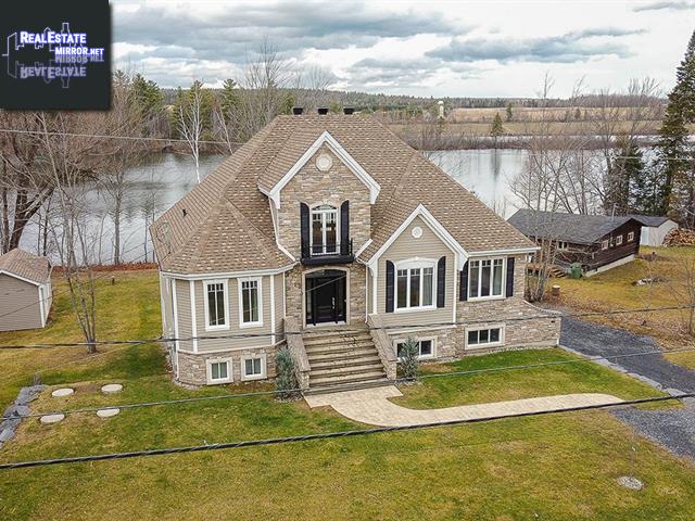 Property 215 Rue De La Riviere main img