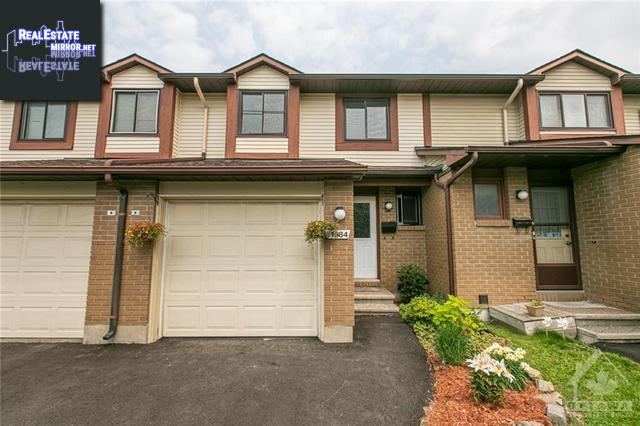 Property 1584 Hoskins Crescent main img