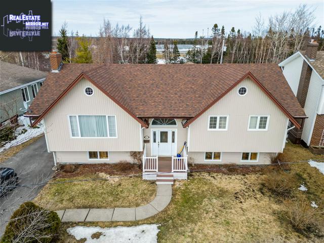 Property 37 Raynham Avenue img1