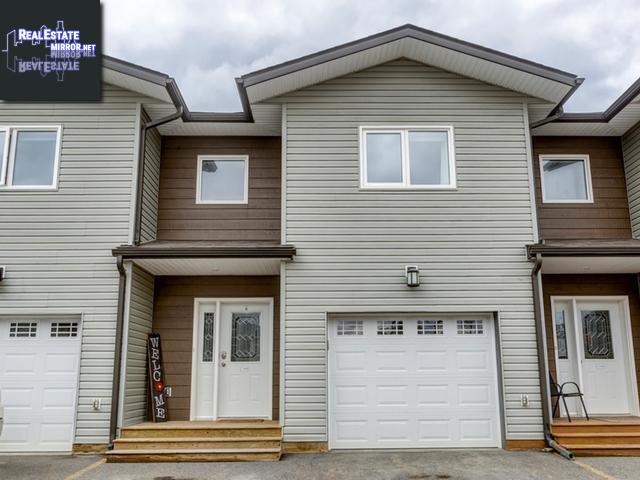 Property 109-123 Mallard Way main img