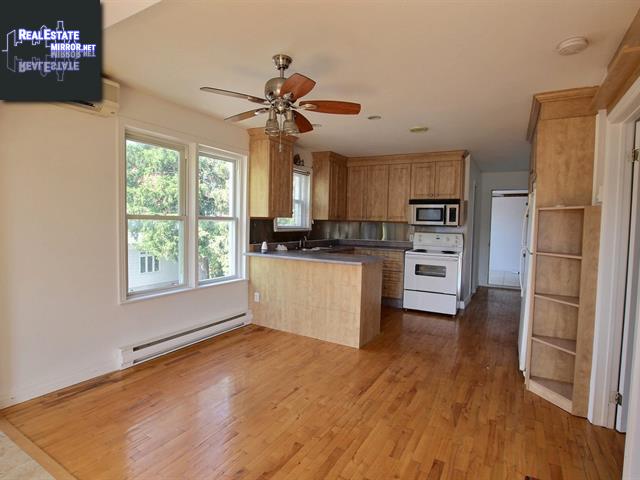Property 32-34 Rue Pare main img