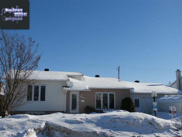 Property 2445 Rue Des Grands-Ducs main img
