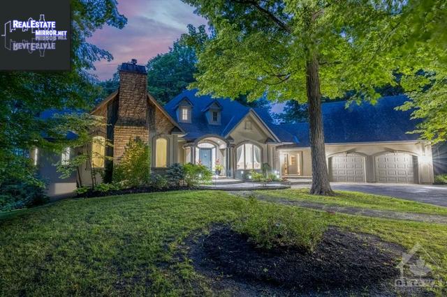 Property 1412 Houston Crescent main img