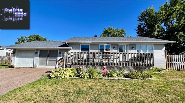 Property 10 Mohns Avenue main img