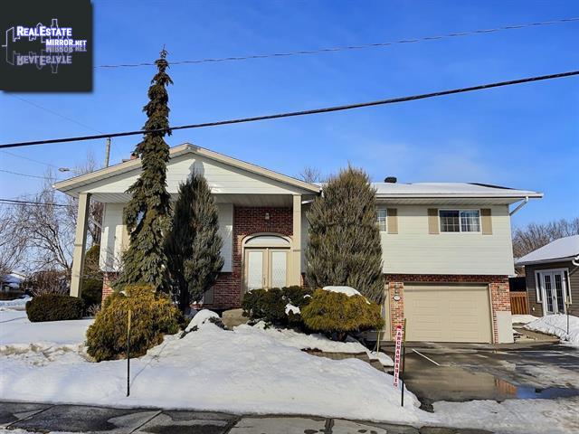 Property 509 Rue De Vaudreuil main img