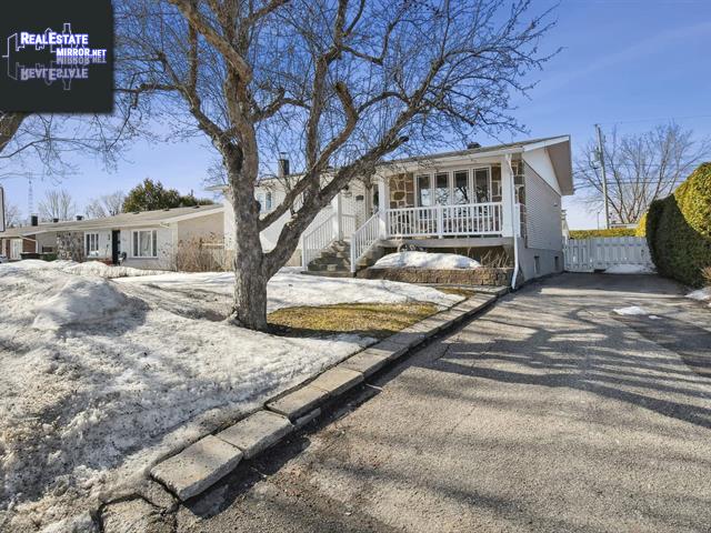 Property 272 Rue Pellerin main img