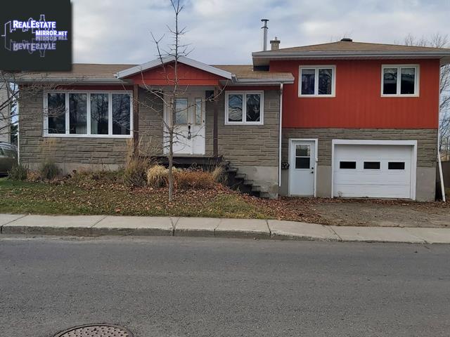 Property 4648 Ch. Gosford main img