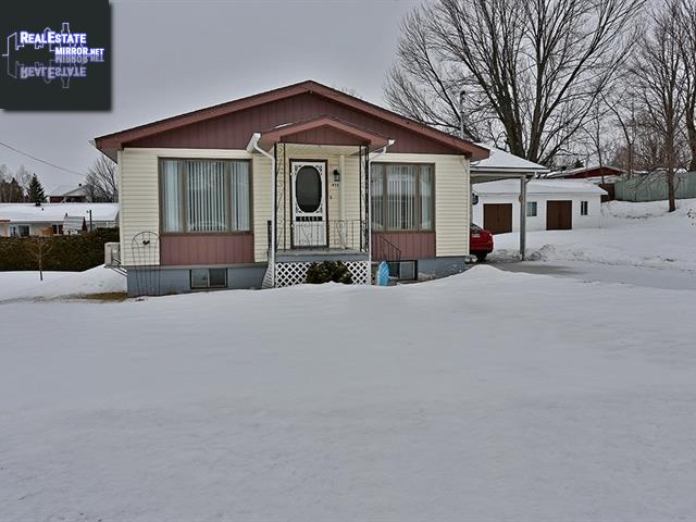 Property 473 Rue Simard main img