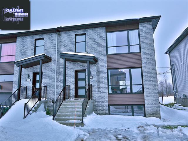 Property 1210 Rue St-Jacques main img