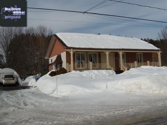 Property 320 Rue St-Michel main img