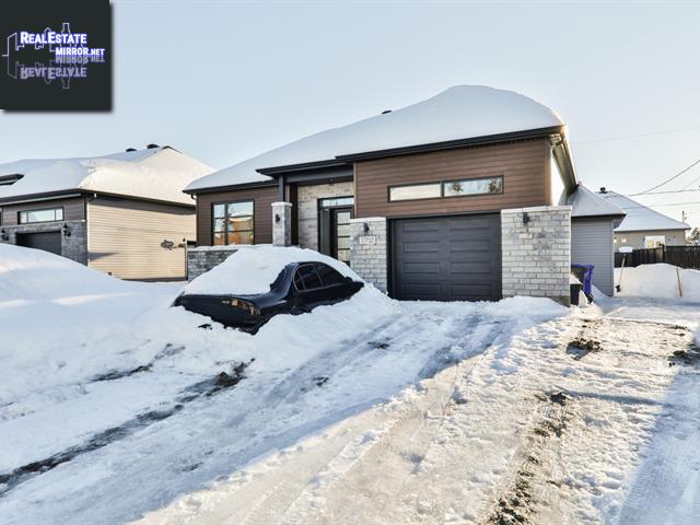 Property 17920z-17922z Rue Roger-Lemelin main img