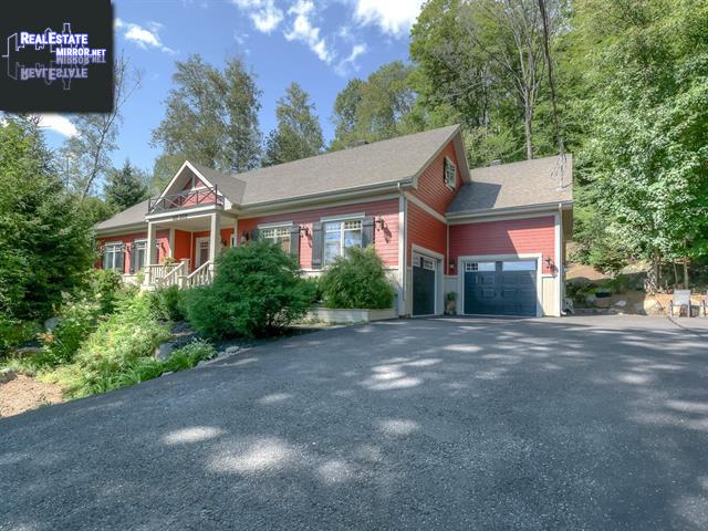 Property 18 Rue De La Montagne main img