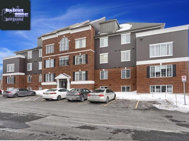 Property #106-317 Rue Ste-Catherine main img